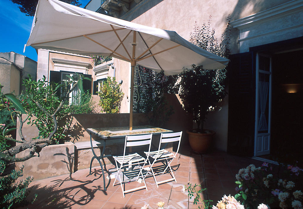 L'Orangerie Di Cartia Giovanni Módica Habitación foto